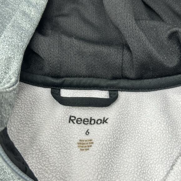 Reebok Boys Gray & Black Full Zip Hoodie with 2 Pockets Size 6 - Picture 6 of 9